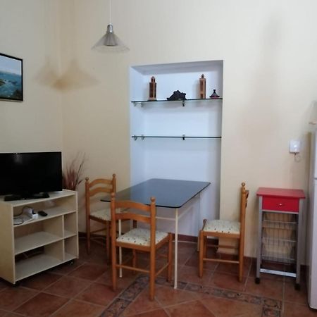 Apartamento Centro Кадис Екстериор снимка